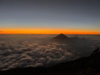 Volcan de Fuego y Acatenango, campamento, amanecer