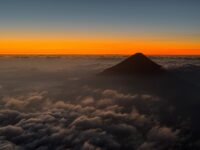 Volcan de Fuego y Acatenango, Amanecer