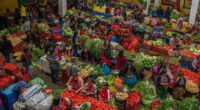 Chichicastenango market on Route to Antigua